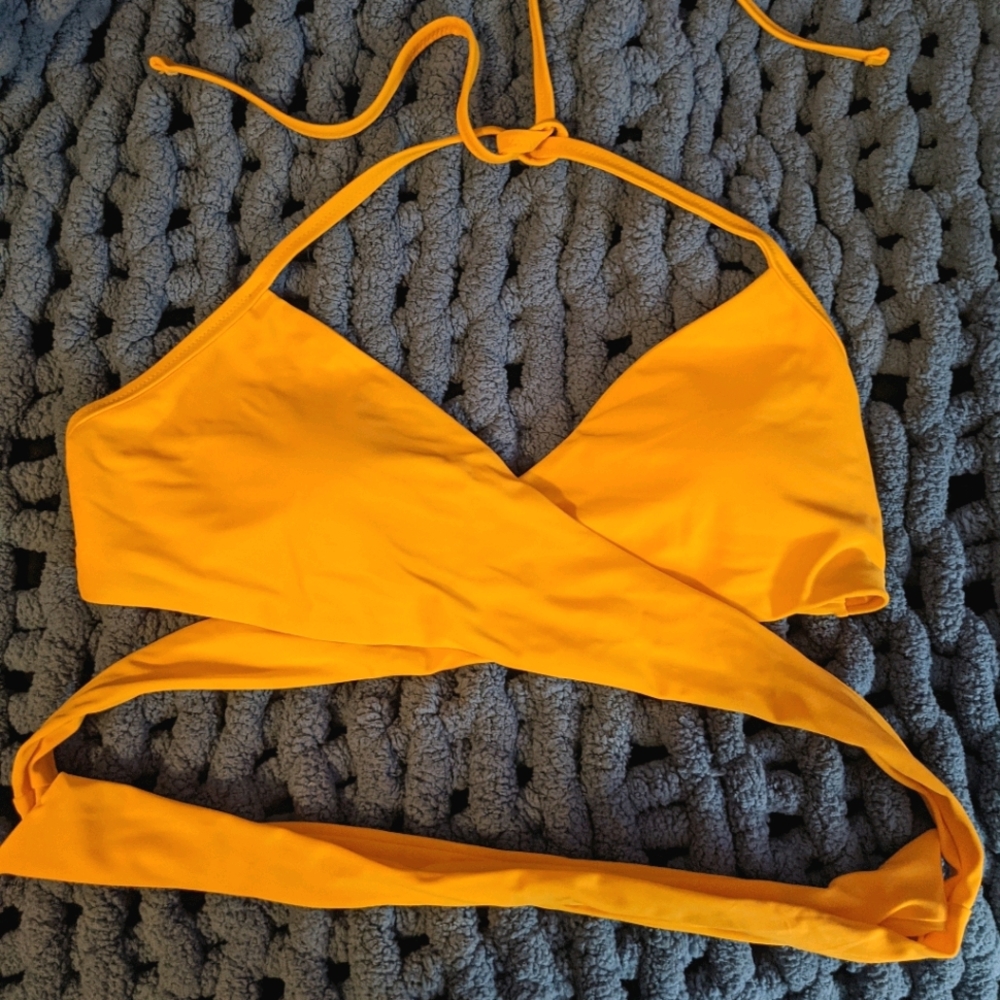 NWT Aerie Wrap Bikini Top
